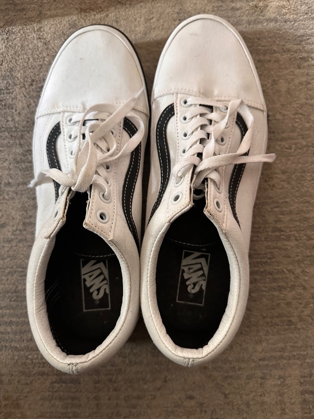 Black and white van low top